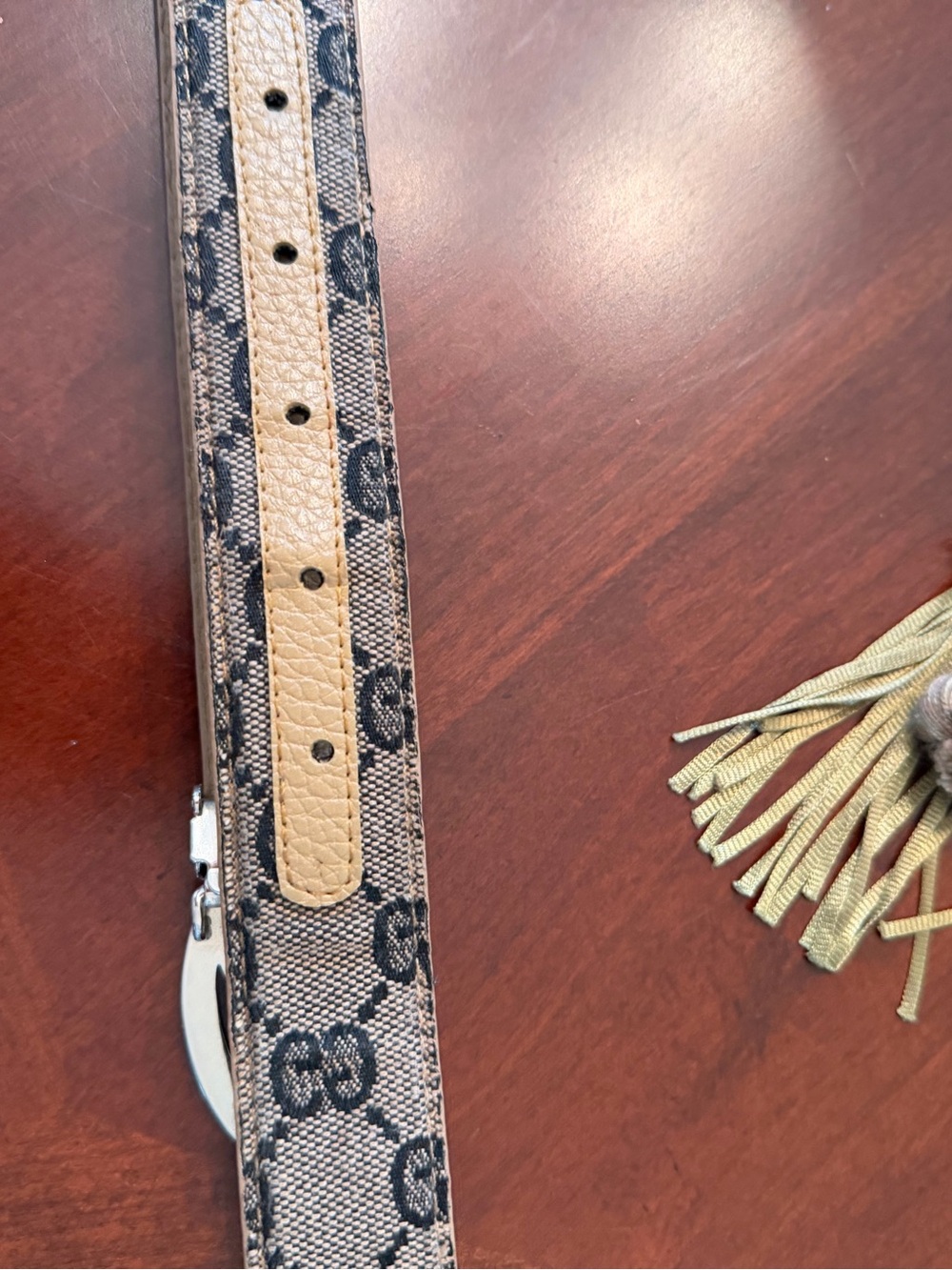 Monogrammed double G belt sz 38. Very Good Condition! - Picture 8 of 12